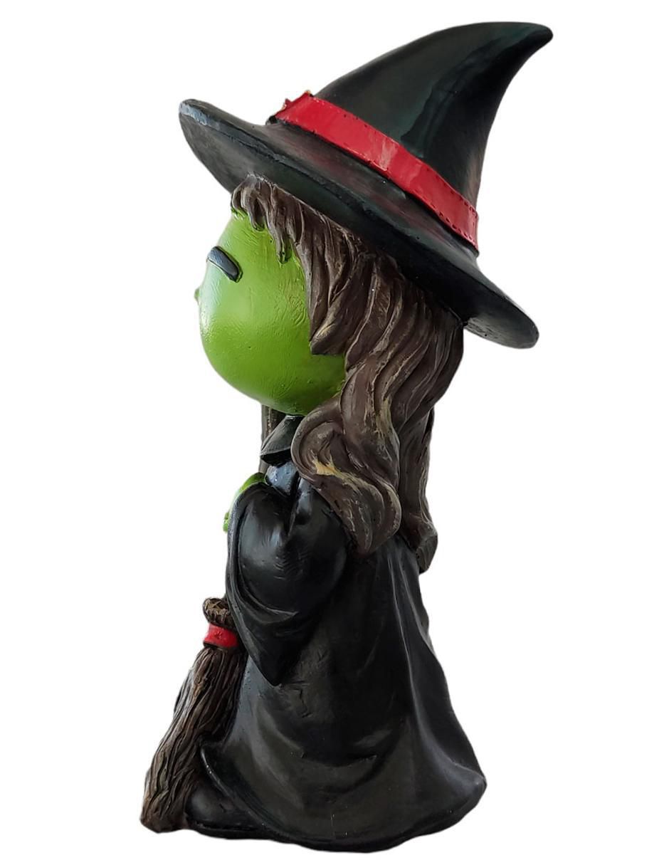 Figura decorativa con forma de bruja 3