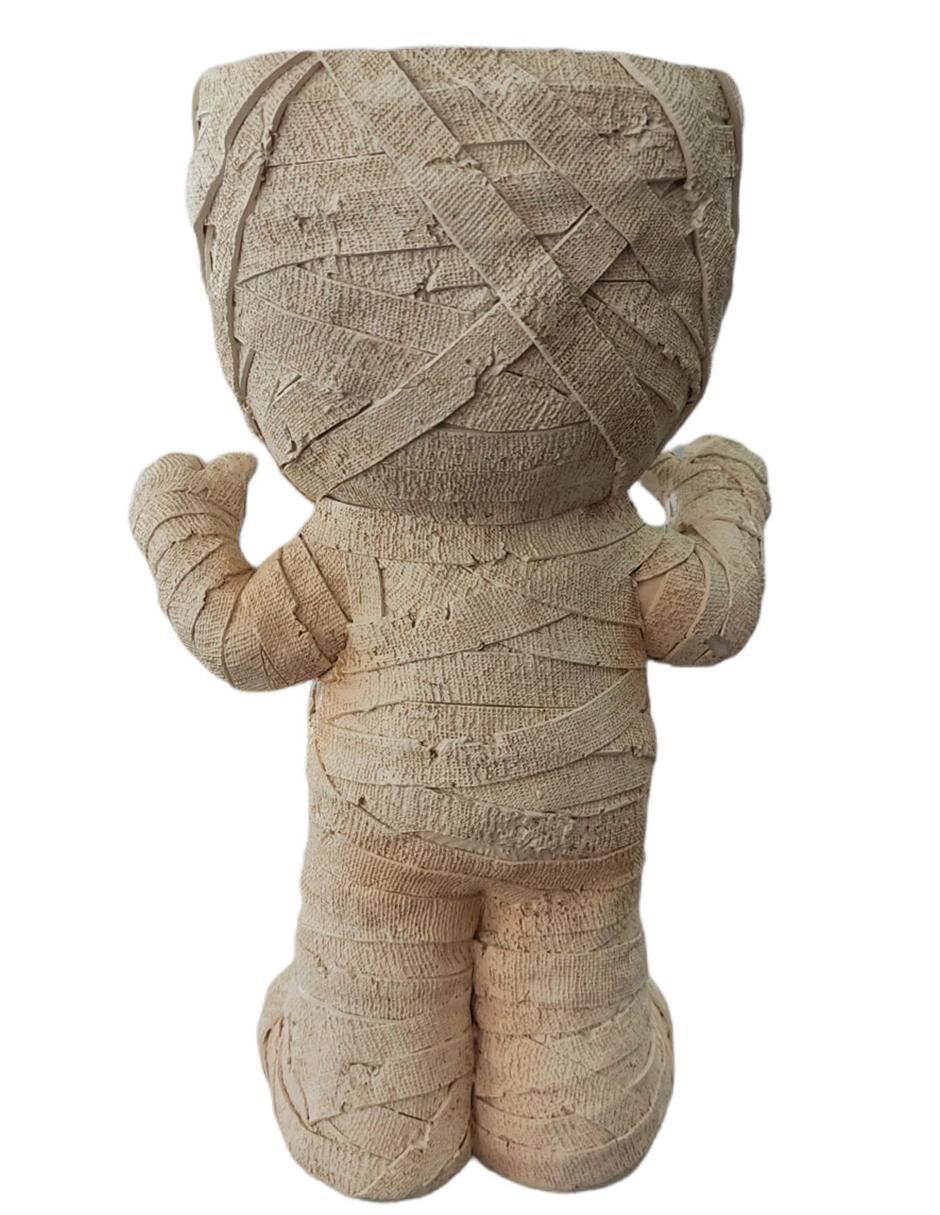 Figura decorativa con forma de momia 3
