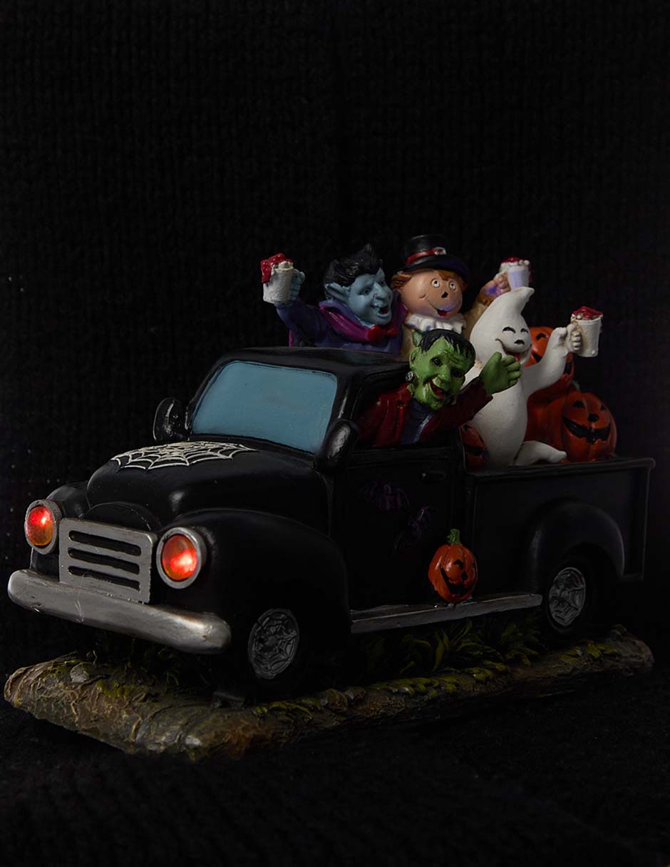 Figura decorativa de Halloween con forma de camioneta 8